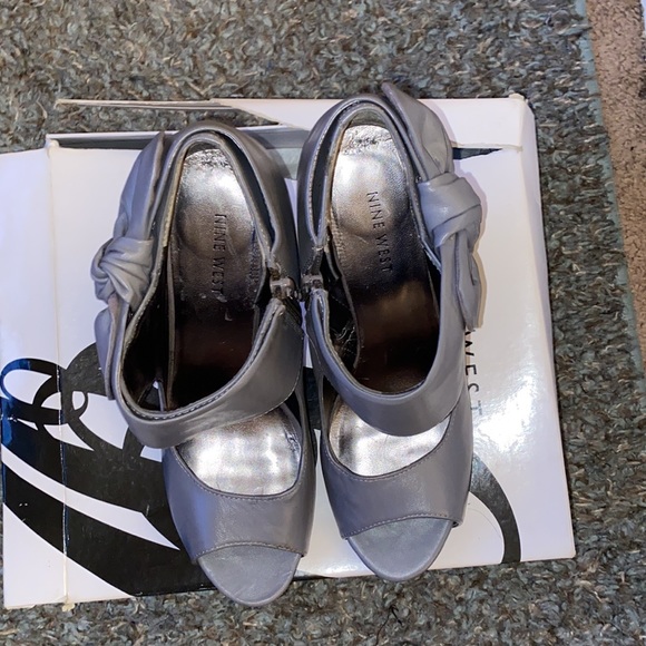 Nine West Pumps - Picture 5 of 6
